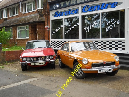 Photo 12x8 rover 3500 - and, mgb