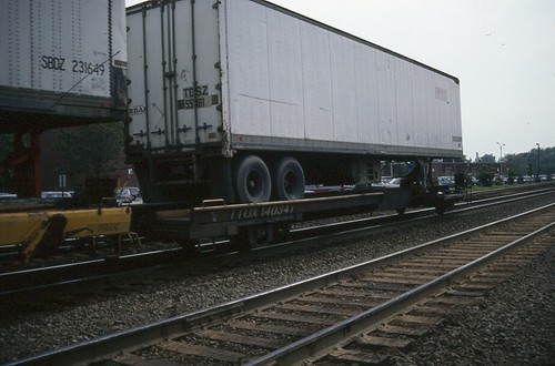 Railroad slide ttux trailer - ttux,